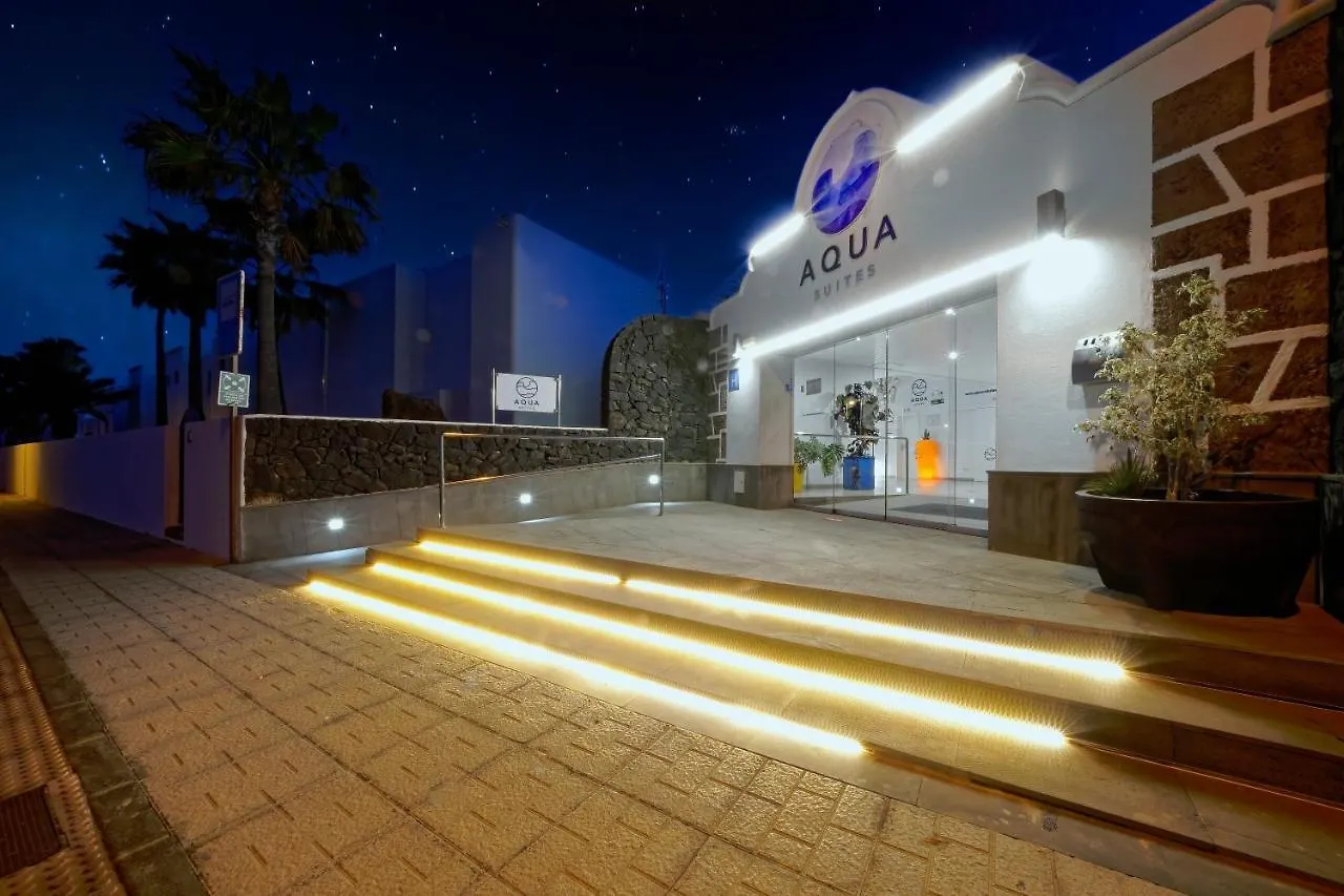 Aqua Suites Puerto del Carmen  Отель Пуэрто дель Кармен