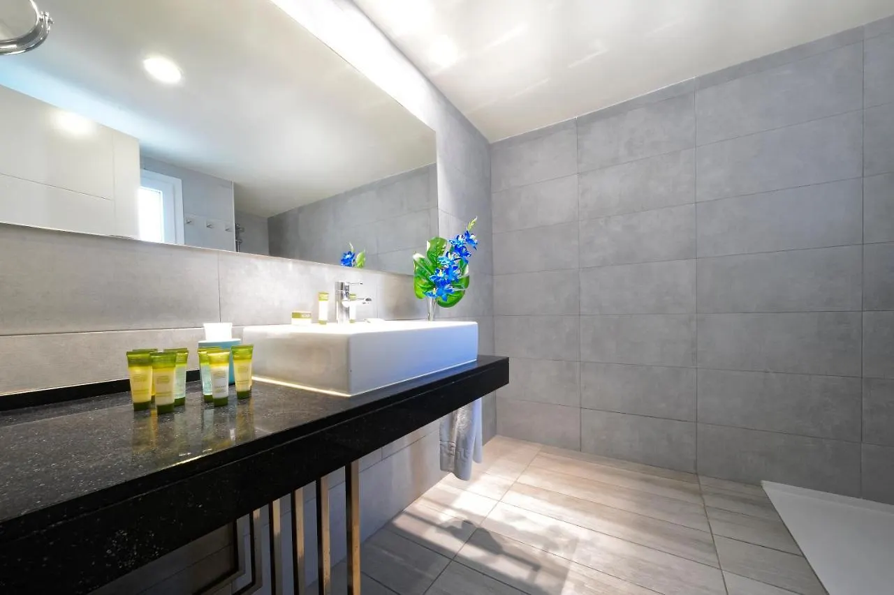 Aqua Suites Puerto del Carmen  4*, Пуэрто дель Кармен
