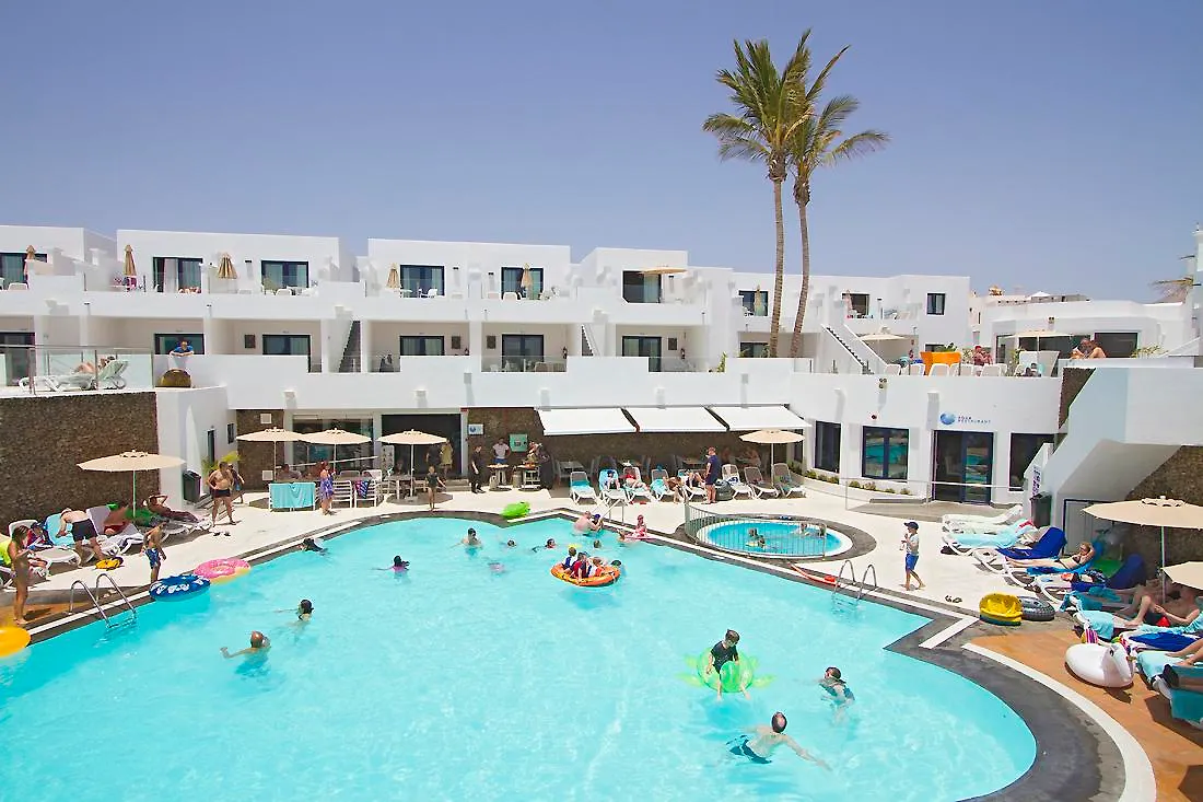 Aqua Suites Puerto del Carmen  Отель