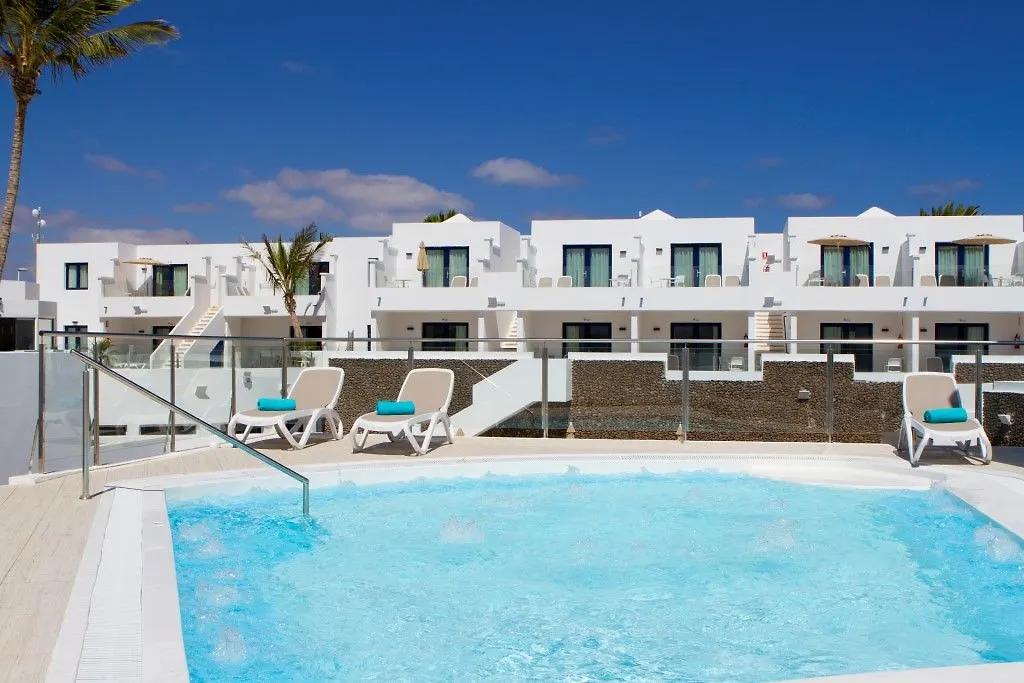 Aqua Suites Puerto del Carmen  Отель