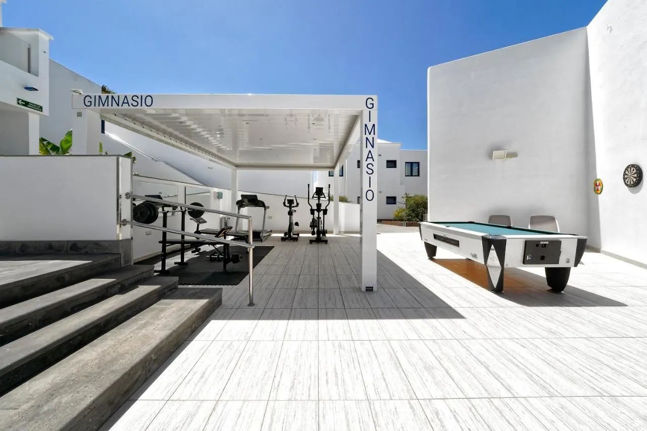 Aqua Suites Puerto del Carmen  Puerto del Carmen (Lanzarote)